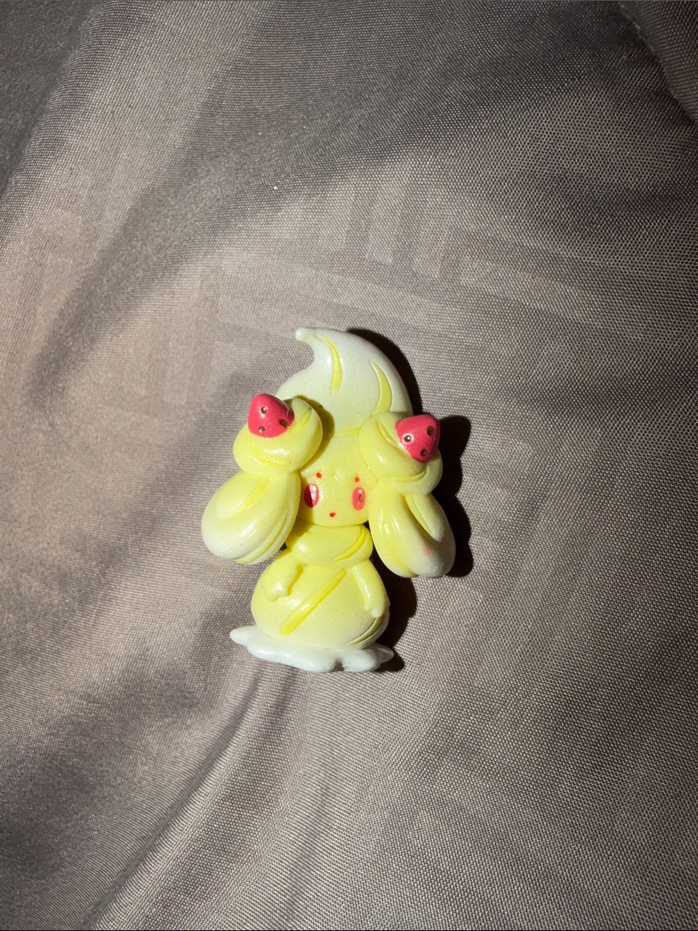 Alcremie Cream Pokemon Figure Jazewares